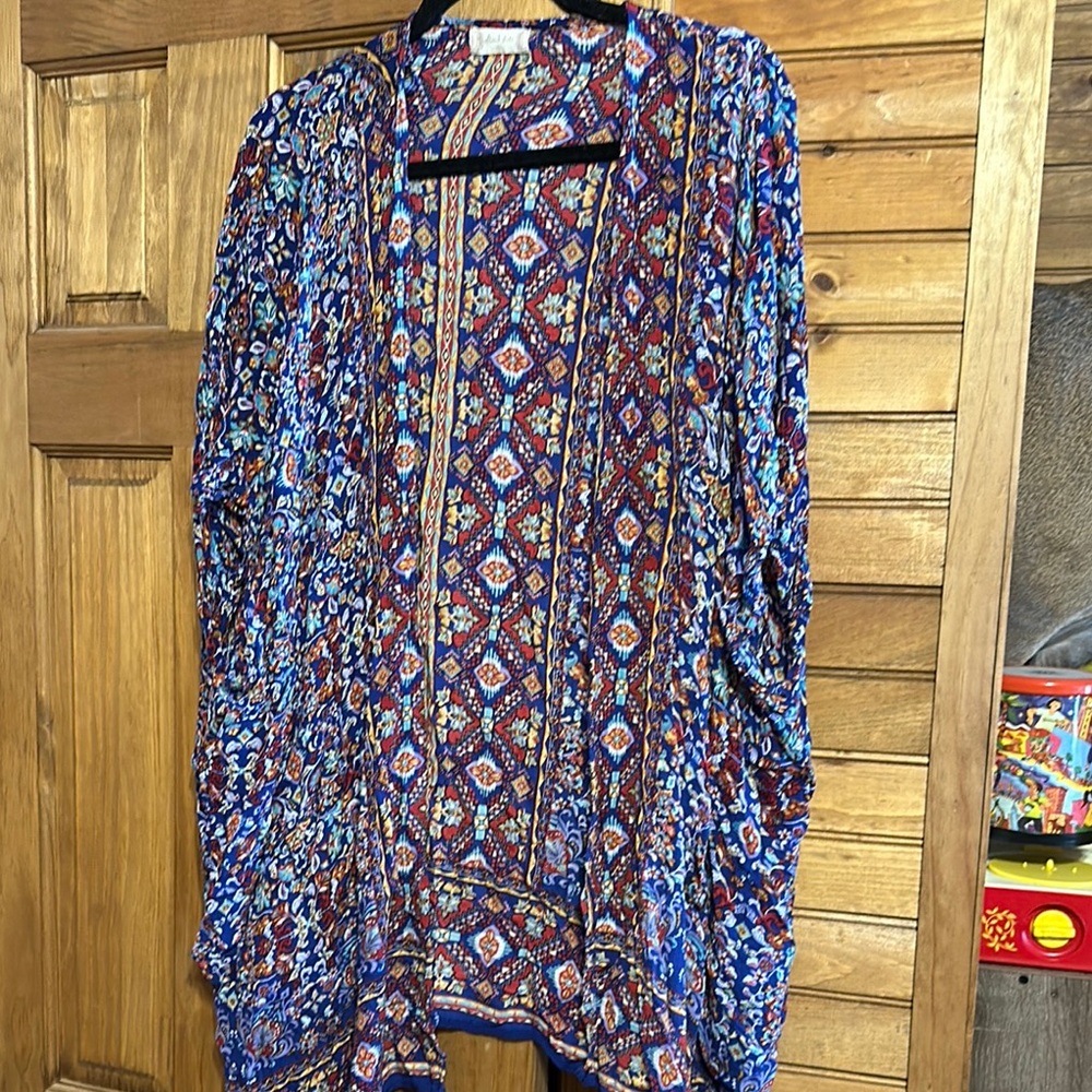 Altar'd State Red and Blue Oversized 3/4 Sleeve Blouse